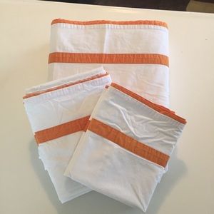 Pottery Barn Queen Sheet Set
